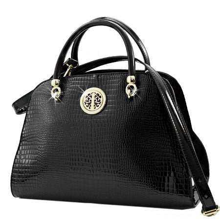 black tote bag