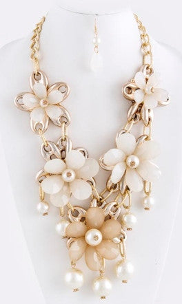 floral gem necklace and earrings set