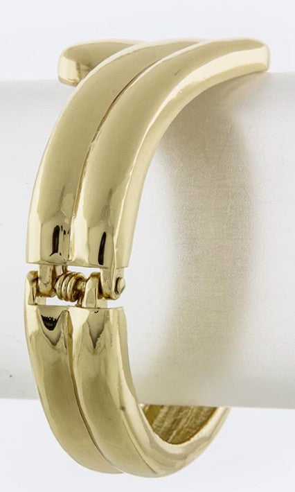 Line Carved Bracelet